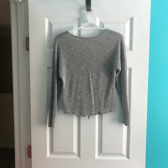 Caution To The Wind Front Tie Long Sleeve Top - Picture 3 of 5